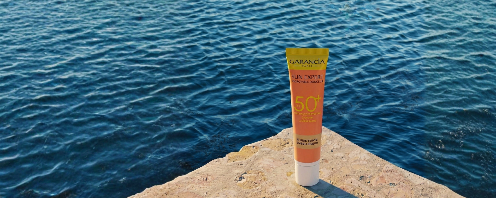 Fluide Teinté Embellisseur SPF50+